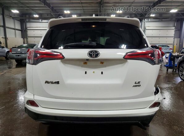 JTMBFREV0JJ261365 2018 TOYOTA RAV4 White Rear view