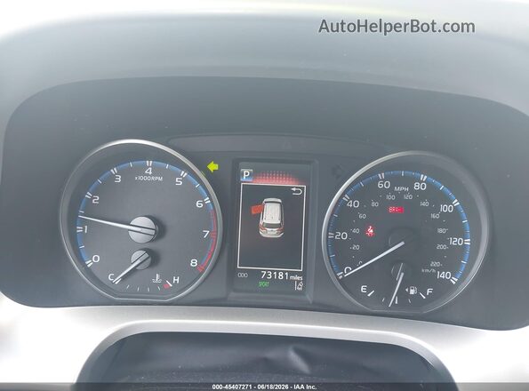 JTMBFREV2JJ211776 2018 TOYOTA RAV4 Серебряный Вид задних сидений