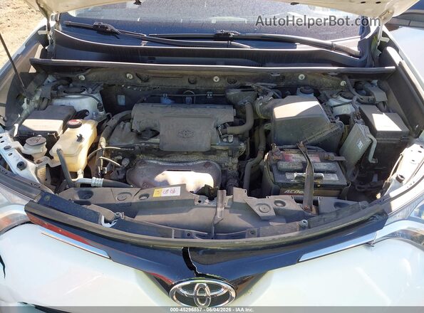 JTMBFREV3GJ099224 2016 TOYOTA RAV4 White Vista trasera