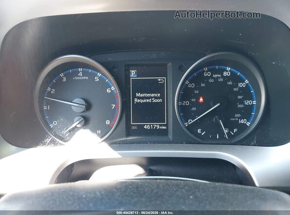 JTMBFREV3HJ130263 2017 TOYOTA RAV4 White Vista de los asientos traseros