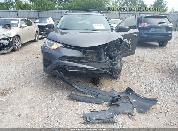 JTMBFREV3JJ225590 2018 TOYOTA RAV4 Серый Вид спереди