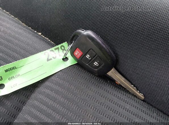 JTMBFREV3JJ236007 2018 TOYOTA RAV4 Dark Blue Widok deski rozdzielczej