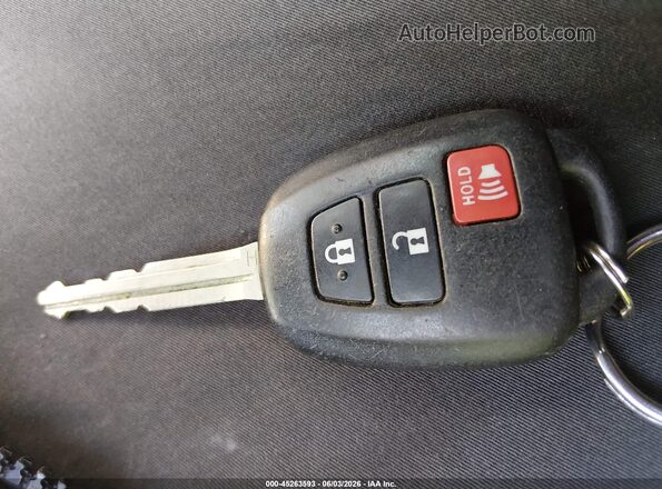 JTMBFREV5GJ080822 2016 TOYOTA RAV4 Серый Вид панели приборов