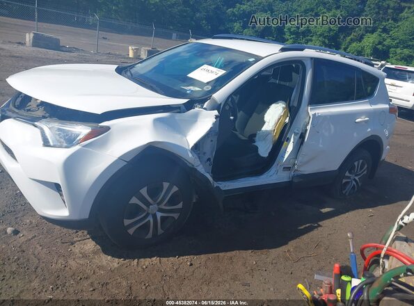 JTMBFREV5JJ746164 2018 TOYOTA RAV4 White 