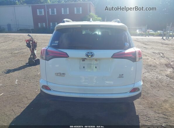 JTMBFREV5JJ746164 2018 TOYOTA RAV4 White 