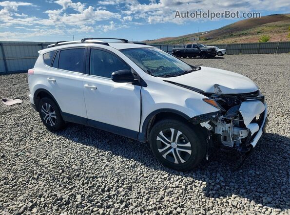 JTMBFREV5JJ748318 2018 TOYOTA RAV4 White Przód prawy