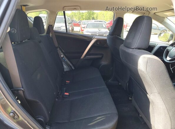 JTMBFREV6JJ732824 2018 TOYOTA RAV4 Gray უკანა სალონის ხედი