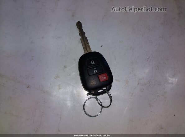 JTMBFREV7GJ096357 2016 TOYOTA RAV4 Серый Вид панели приборов