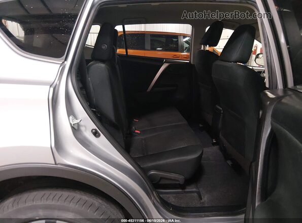 JTMBFREV8JD242383 2018 TOYOTA RAV4 Gray Vista de la etiqueta del VIN