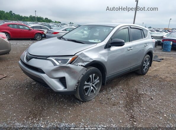 JTMBFREV8JJ259895 2018 TOYOTA RAV4 Silver 
