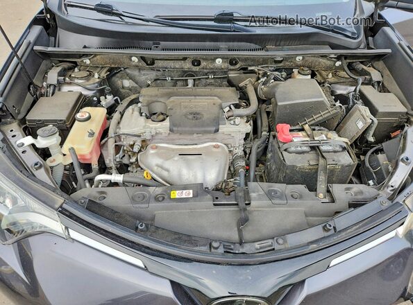 JTMBFREV9JJ216618 2018 TOYOTA RAV4 Gray Widok komory silnika