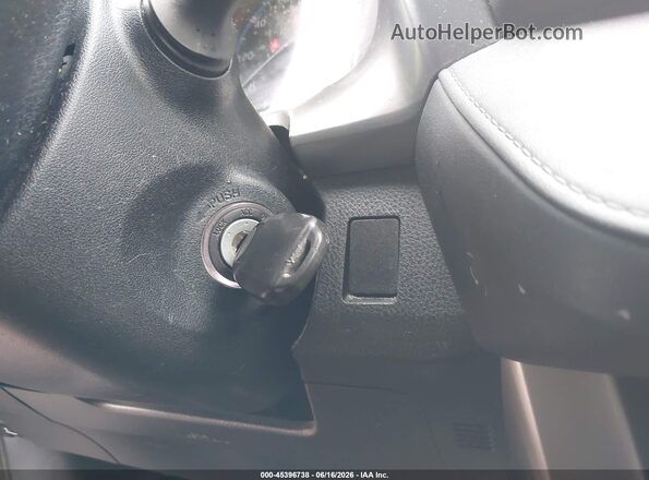 JTMBFREV9JJ734308 2018 TOYOTA RAV4 Gray Вид панелі приладів