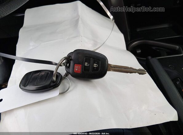 JTMBFREVXJJ725729 2018 TOYOTA RAV4 Gray Widok deski rozdzielczej