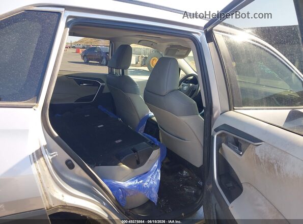 JTMC1RFV2KD027035 2019 TOYOTA RAV4 Silver 