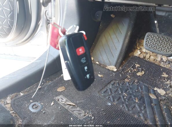 JTMC1RFV2KD027035 2019 TOYOTA RAV4 Silver 