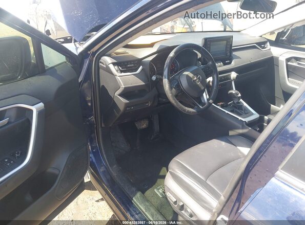 JTMC1RFV4KD511109 2019 TOYOTA RAV4 Blue 