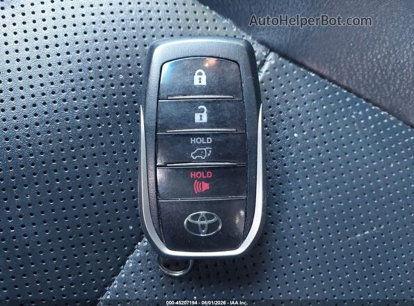 JTMCY7AJ4K4076922 2019 TOYOTA LAND CRUISER Black წინა პანელის ხედი
