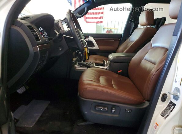 JTMCY7AJ6G4043735 2016 TOYOTA LAND White Front interior view