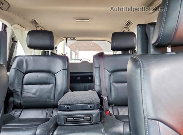 JTMCY7AJ7K4080415 2019 TOYOTA LAND Gray Հետևի նստատեղերի տեսք