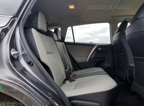 JTMDFREV0HJ165626 2017 TOYOTA RAV4 Black 