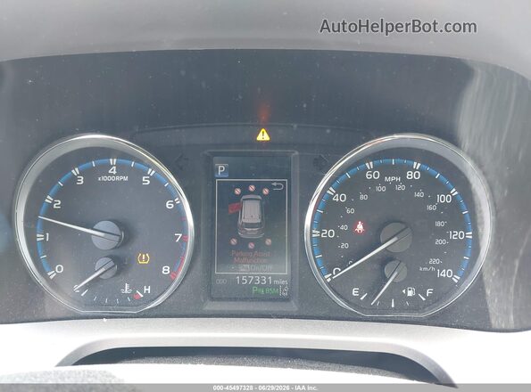 JTMDFREV1HD207719 2017 TOYOTA RAV4 White Հետևի նստատեղերի տեսք