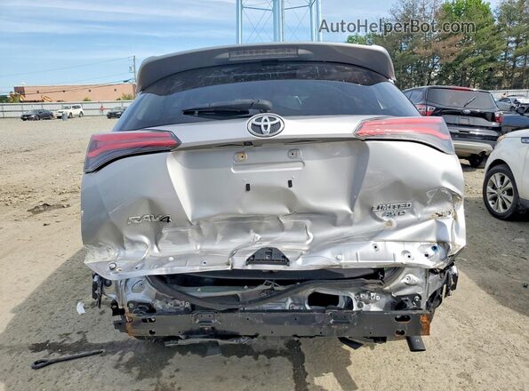 JTMDFREV5JD239269 2018 TOYOTA RAV4 Silver 