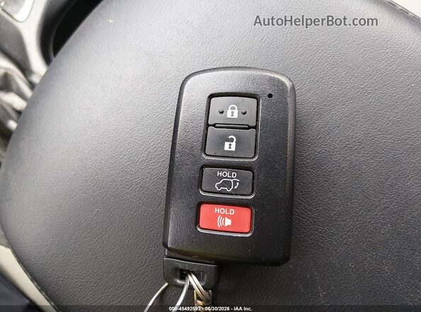 JTMDFREV9JJ259297 2018 TOYOTA RAV4 Gray Առջևի վահանակի տեսք