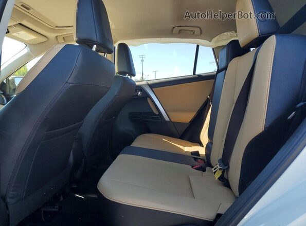 JTMDFREVXHJ136201 2017 TOYOTA RAV4 White Rear interior view