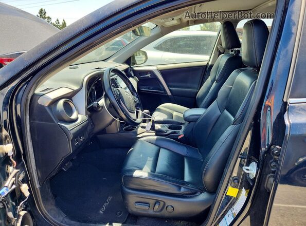 JTMDJREV7HD066928 2017 TOYOTA RAV4 Blue წინა სალონის ხედი
