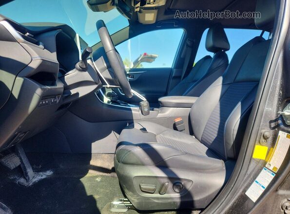 JTME6RFV3ND533505 2022 TOYOTA RAV4 Серый Вид салона спереди