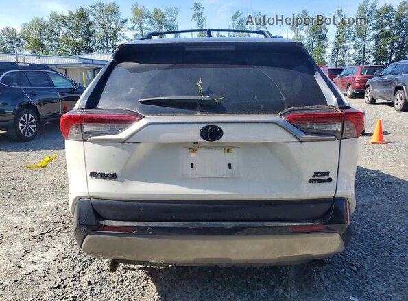 JTME6RFV3RJ055058 2024 TOYOTA RAV4 White Rear view