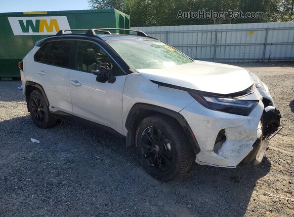 JTME6RFV3RJ055058 2024 TOYOTA RAV4 White Front right