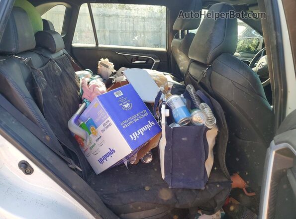 JTME6RFV3RJ055058 2024 TOYOTA RAV4 White Rear interior view