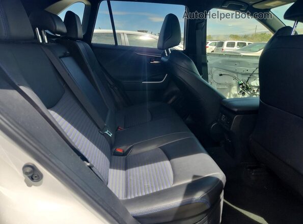JTME6RFV5PD543875 2023 TOYOTA RAV4 White Vista interior trasera