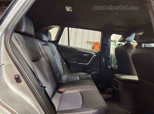 JTMEWRFV1LJ038637 2020 TOYOTA RAV4 Gray Widok wnętrza z tyłu