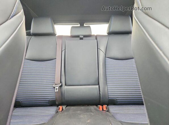 JTMEWRFV6KJ006846 2019 TOYOTA RAV4 Silver უკანა სავარძლების ხედი