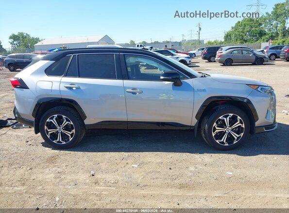 JTMFB3FVXMD064764 2021 TOYOTA RAV4 PRIME Silver Widok wnętrza z tyłu