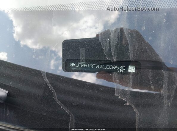 JTMH1RFV0KJ009530 2019 TOYOTA RAV4 White Engine compartment view
