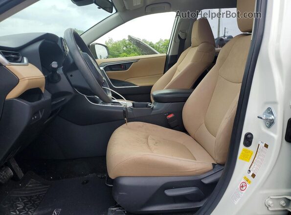 JTMH1RFVXKJ006943 2019 TOYOTA RAV4 White Front interior view