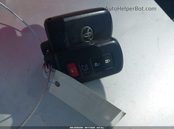 JTMJFREV5JJ719378 2018 TOYOTA RAV4 White Widok deski rozdzielczej