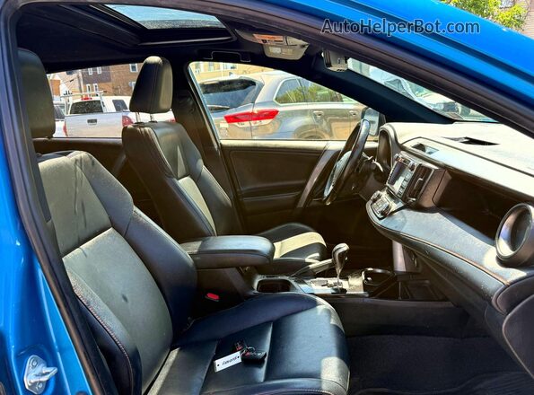 JTMJFREV6HJ715818 2017 TOYOTA RAV4 Blue 