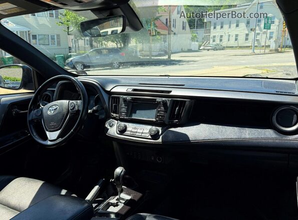 JTMJFREV6HJ715818 2017 TOYOTA RAV4 Blue 