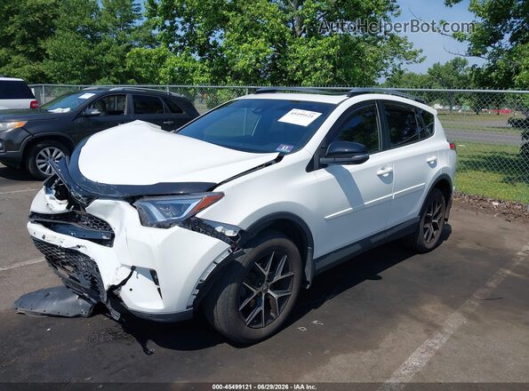 JTMJFREV6JJ199000 2018 TOYOTA RAV4 White Առջևի ձախ երեք քառորդ տեսարան
