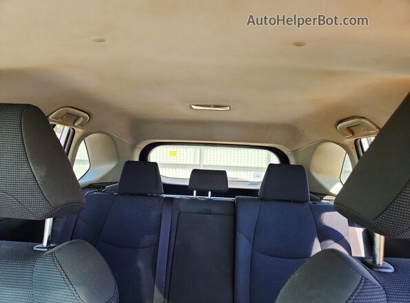 JTMMWRFV6KD016772 2019 TOYOTA RAV4 White Вид задніх сидінь