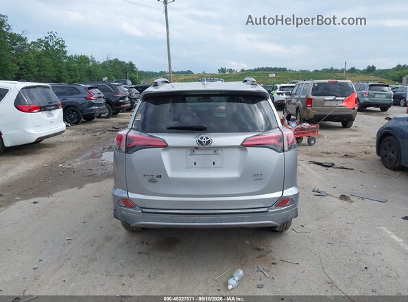 JTMRFREV1JJ248395 2018 TOYOTA RAV4 Silver 