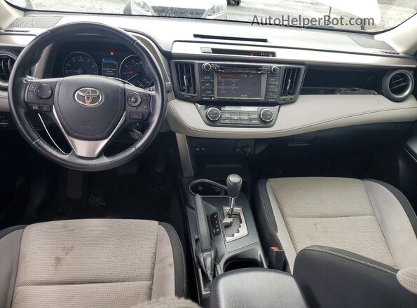 JTMRFREV2HD202065 2017 TOYOTA RAV4 White Widok deski rozdzielczej