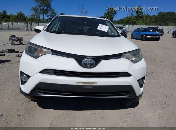 JTMRFREV2HJ105983 2017 TOYOTA RAV4 White Widok zestawu wskaźników