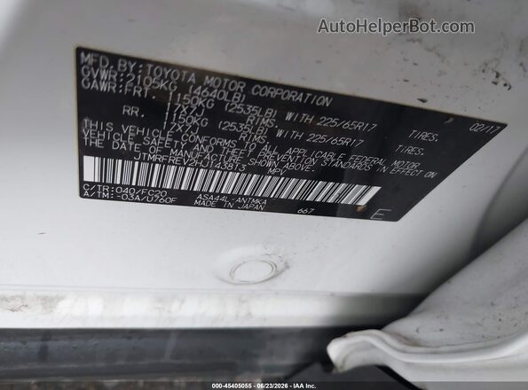 JTMRFREV2HJ143813 2017 TOYOTA RAV4 White Widok komory silnika
