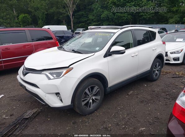 JTMRFREV2HJ143813 2017 TOYOTA RAV4 White Przód lewy