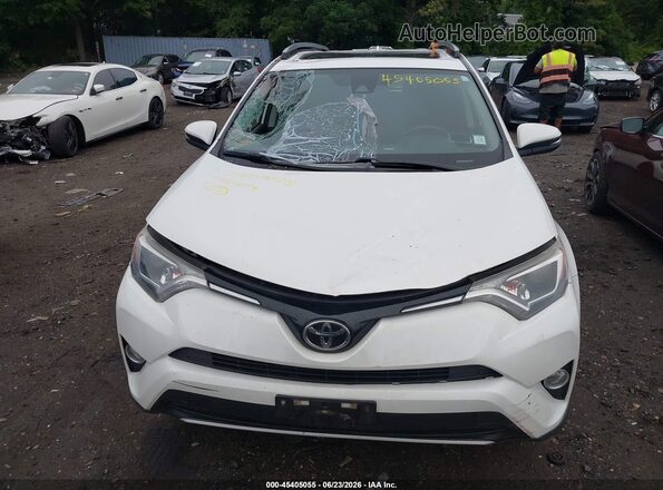 JTMRFREV2HJ143813 2017 TOYOTA RAV4 White Widok zestawu wskaźników
